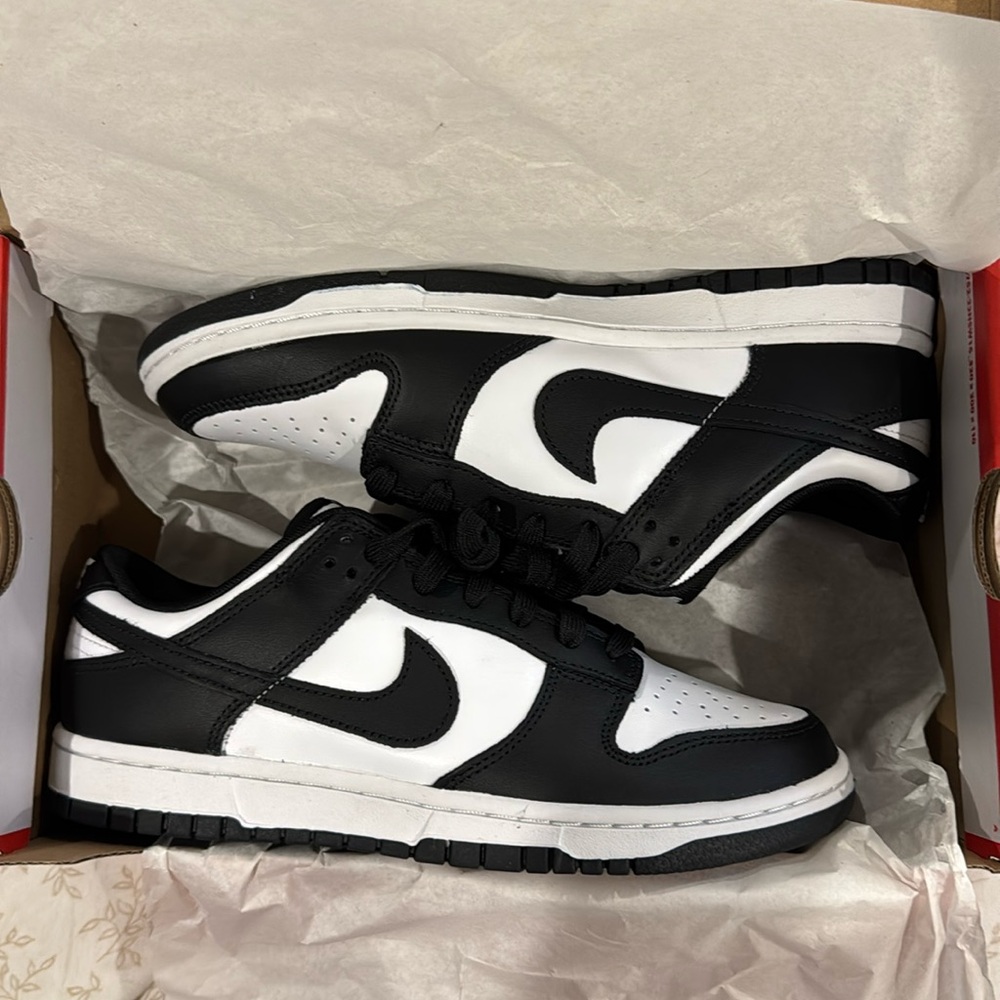 Nike Dunk Low Retro